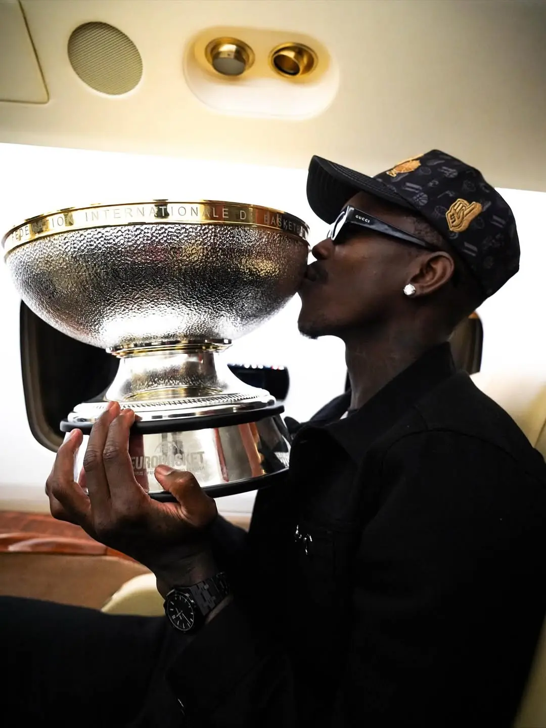 img, 更是飞机上 img, 更是飞机上