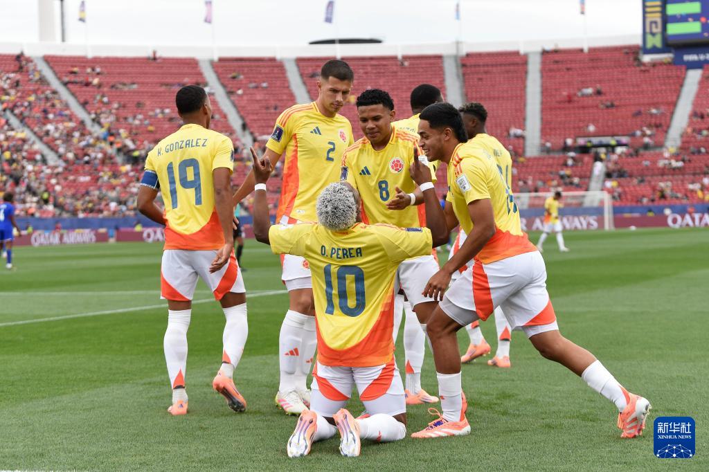 获得季军 获得季军