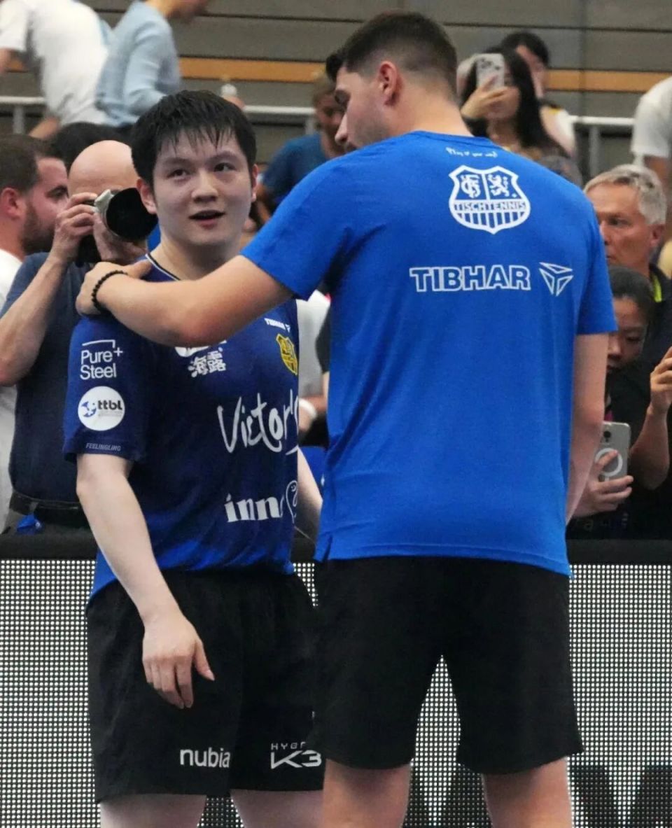 sXmhA, 近日 sXmhA, 近日